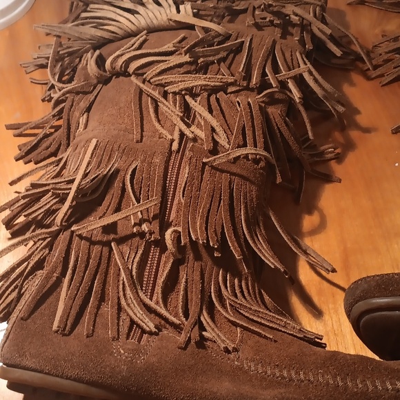 Minnetonka Fringe Brown Women's Boots Size 7 - Picture 9 of 16